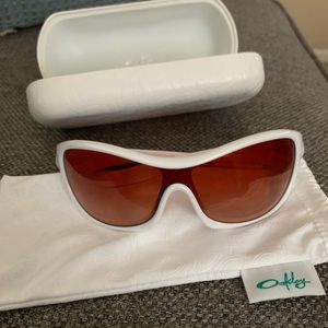 Oakley Speechless Sunglasses